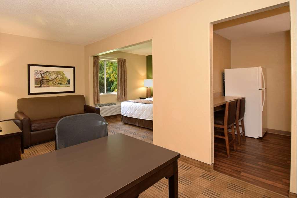 Hotel Extended America Select - - Old Sauk Rd Madison